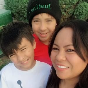 Meet your Posher, Genevieve